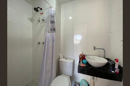 Apartamento para alugar com 42m², 2 quartos e sem vaga Apartamento para alugar com 42m², 2 quartos e sem vagaBanheiro