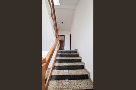 Casa à venda com 360m², 5 quartos e sem vagaEscada