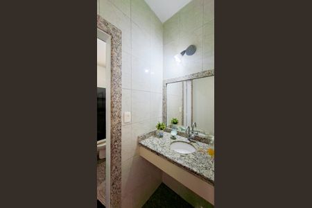 Casa à venda com 360m², 5 quartos e sem vagaBanheiro Social