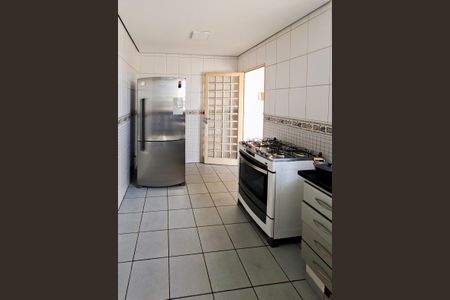 Casa à venda com 360m², 5 quartos e sem vagaCozinha