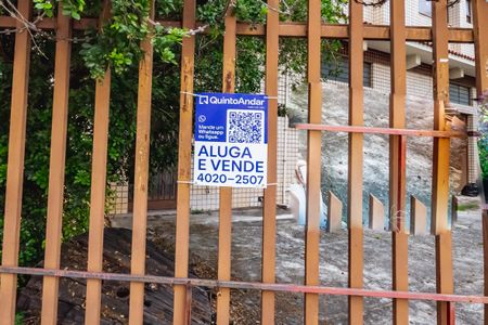 Apartamento para alugar com 162m², 3 quartos e 2 vagasPlaca Insatalada - 01/12/25 - NRHU-198