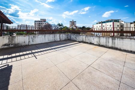 Apartamento para alugar com 162m², 3 quartos e 2 vagasCobertura