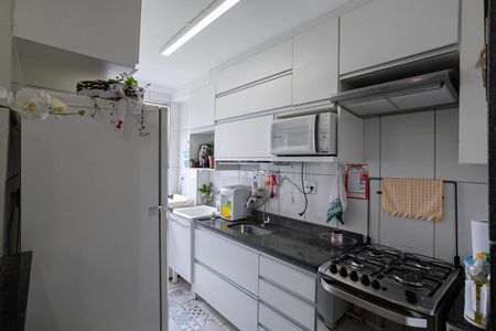 Apartamento à venda com 61m², 2 quartos e 1 vaga Apartamento à venda com 61m², 2 quartos e 1 vagaCozinha e Área de Serviço