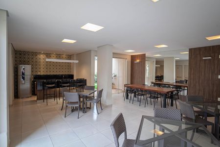 Apartamento à venda com 61m², 2 quartos e 1 vaga Apartamento à venda com 61m², 2 quartos e 1 vagaÁrea comum - Salão de festas