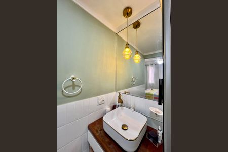 Apartamento à venda com 63m², 2 quartos e 2 vagasBanheiro da Suíte