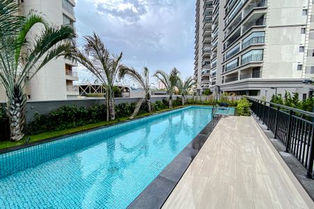 Studio para alugar com 32m², 1 quarto e sem vaga Studio para alugar com 32m², 1 quarto e sem vagaÁrea comum - Piscina