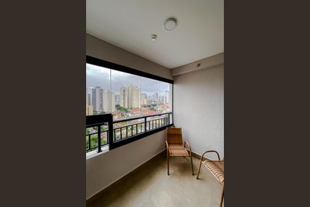 Studio para alugar com 32m², 1 quarto e sem vaga Studio para alugar com 32m², 1 quarto e sem vagaVaranda