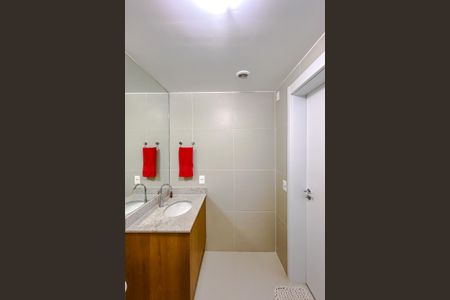 Studio para alugar com 32m², 1 quarto e sem vaga Studio para alugar com 32m², 1 quarto e sem vagaBanheiro