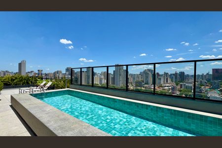 Studio à venda com 24m², 1 quarto e sem vaga Studio à venda com 24m², 1 quarto e sem vagaPiscina