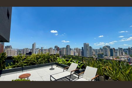 Studio à venda com 24m², 1 quarto e sem vaga Studio à venda com 24m², 1 quarto e sem vagaPiscina