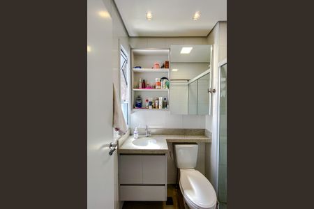 Banheiro de kitnet/studio para alugar com 1 quarto, 31m² em Vila Mariana, São Paulo