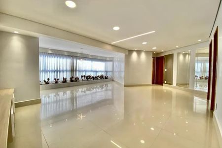 Casa à venda com 142m², 3 quartos e 1 vaga