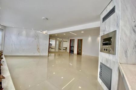 Casa à venda com 142m², 3 quartos e 1 vaga