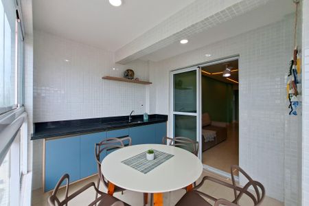 Apartamento para alugar com 76m², 2 quartos e 1 vagaSacada 