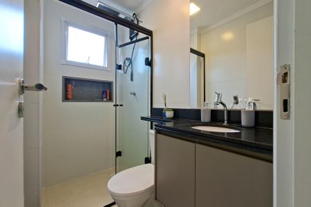 Apartamento para alugar com 76m², 2 quartos e 1 vagaBanheiro 