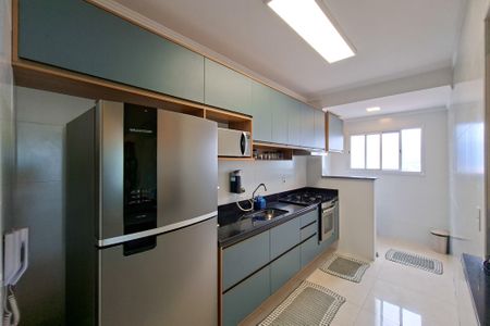 Apartamento para alugar com 76m², 2 quartos e 1 vagaCozinha 