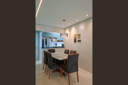 Apartamento para alugar com 76m², 2 quartos e 1 vagaSala