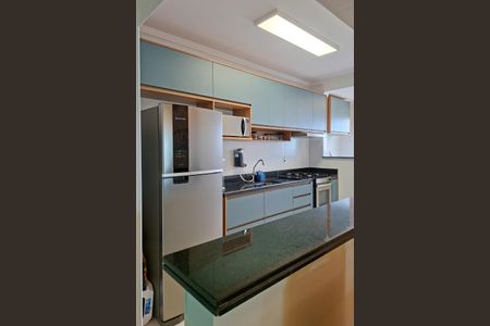 Apartamento para alugar com 76m², 2 quartos e 1 vagaCozinha 