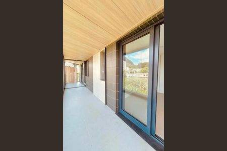 Apartamento à venda com 197m², 3 quartos e 2 vagas