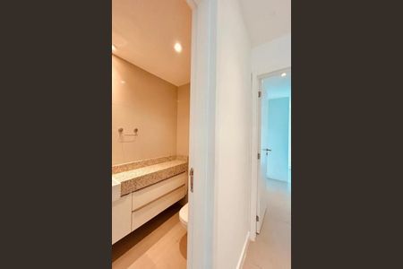 Apartamento à venda com 197m², 3 quartos e 2 vagas