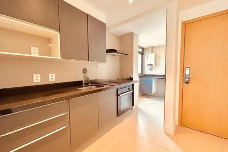 Apartamento à venda com 197m², 3 quartos e 2 vagas