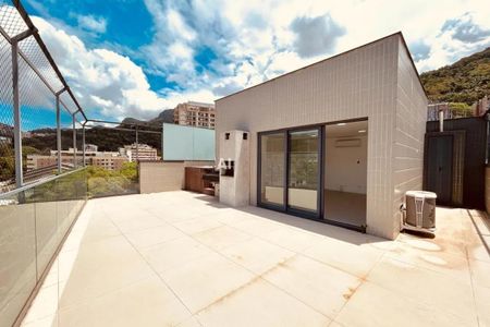 Apartamento à venda com 197m², 3 quartos e 2 vagas