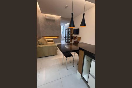 Apartamento à venda com 55m², 2 quartos e sem vaga
