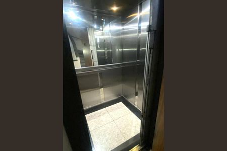 Apartamento à venda com 2 quartos, 55m² em Copacabana, Rio de Janeiro