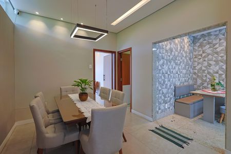 Casa à venda com 330m², 3 quartos e 1 vaga Casa à venda com 330m², 3 quartos e 1 vagaSala de Jantar