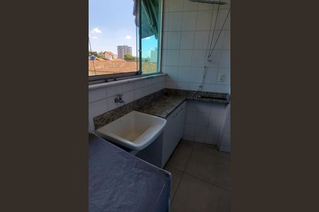 Casa à venda com 2 quartos, 80m² em Santa Rosa, Belo Horizonte