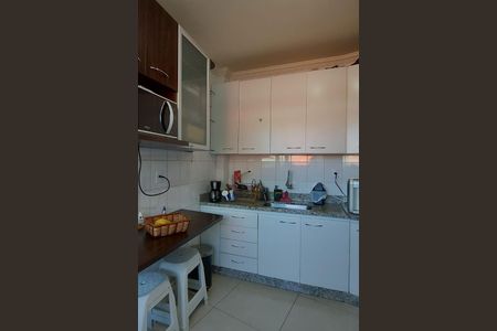 Casa à venda com 2 quartos, 80m² em Santa Rosa, Belo Horizonte