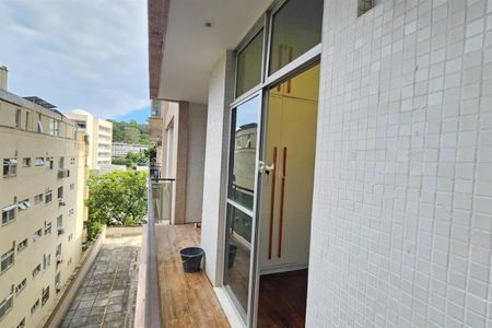 Apartamento à venda com 61m², 2 quartos e 1 vaga