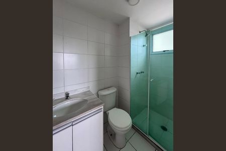 Apartamento à venda com 63m², 3 quartos e 1 vaga Apartamento à venda com 63m², 3 quartos e 1 vagaBanheiro da Suite
