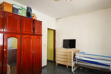 Quarto 2 de casa para alugar com 3 quartos, 75m² em Jardim Santo Antonio, São Paulo