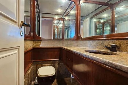 Apartamento à venda com 227m², 3 quartos e 3 vagas