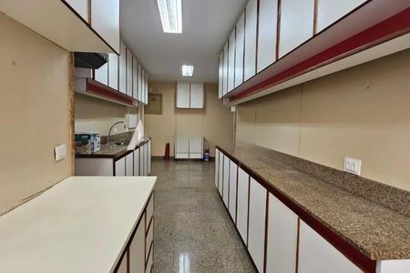 Apartamento à venda com 227m², 3 quartos e 3 vagas