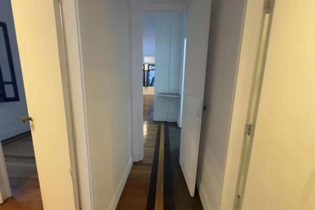 Casa à venda com 433m², 6 quartos e 3 vagas