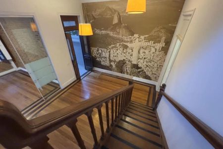 Casa à venda com 433m², 6 quartos e 3 vagas