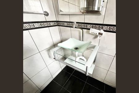 Casa à venda com 375m², 7 quartos e 4 vagasBanheiro