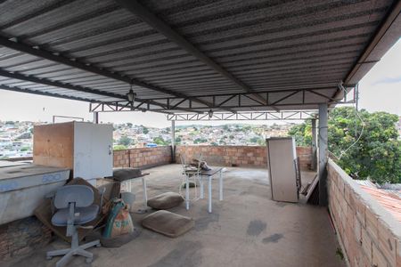 Casa à venda com 360m², 3 quartos e 10 vagasTerraço