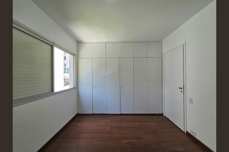 Apartamento para alugar com 97m², 2 quartos e 1 vaga Apartamento para alugar com 97m², 2 quartos e 1 vagaSuíte