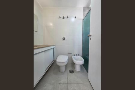 Apartamento para alugar com 97m², 2 quartos e 1 vaga Apartamento para alugar com 97m², 2 quartos e 1 vagaBanheiro da Suíte