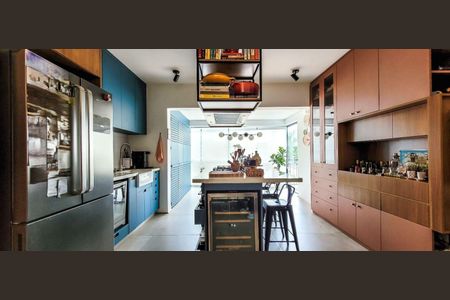 Apartamento à venda com 2 quartos, 70m² em Vila Romana, São Paulo