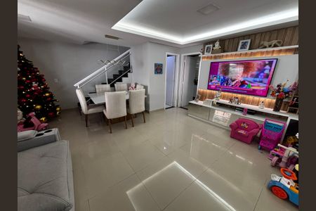 Sala de casa de condomínio para alugar com 2 quartos, 245m² em Tijuca, Rio de Janeiro