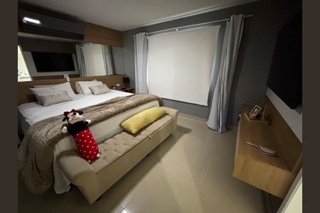 Casa de condomínio à venda com 245m², 2 quartos e 3 vagasSuíte 1