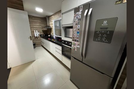 Casa de condomínio à venda com 245m², 2 quartos e 3 vagasCozinha