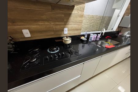 Casa de condomínio à venda com 245m², 2 quartos e 3 vagasCozinha