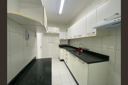 Apartamento para alugar com 3 quartos, 86m² em Centro, Florianópolis
