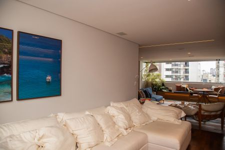 Apartamento para alugar com 200m², 4 quartos e 2 vagasSala de TV