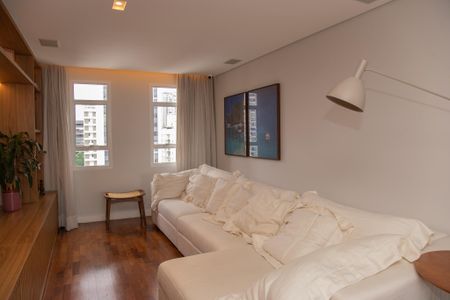 Apartamento para alugar com 200m², 4 quartos e 2 vagasSala de TV